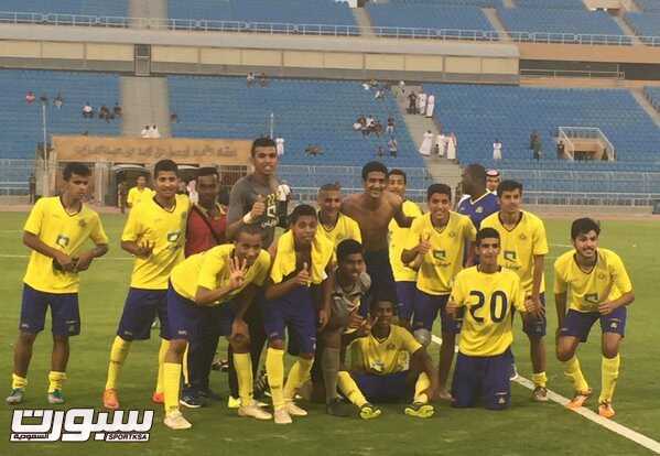 شباب النصر ينفرد بصدارة الدوري