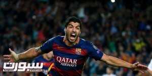 Barcelona's Luis Suarez celebrates after scoring a goal against Bayer Leverkusen during their Champions League group E soccer match at Camp Nou stadium in Barcelona, Spain, September 29, 2015. REUTERS/Sergio Perez
