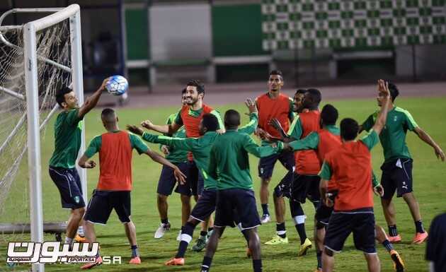 بالصور الرمز يتابع تحضيرات الأهلي