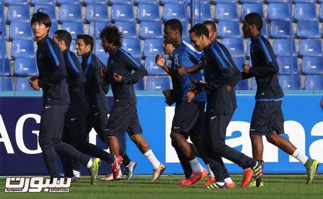 بالصور الهلال يختتم تحضيراته لمواجهة