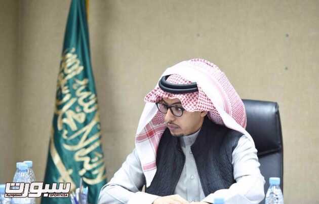 إتحاد الرياضات البحرية يناقش التقارير
