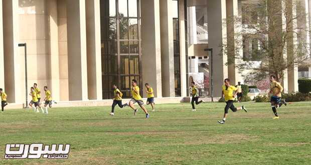أولمبي أُحــد يكمل تدريباته للإتحاد