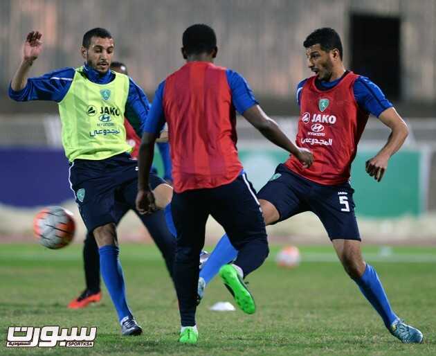 ثنائي الفتح ينضم لتدريبات الفريق