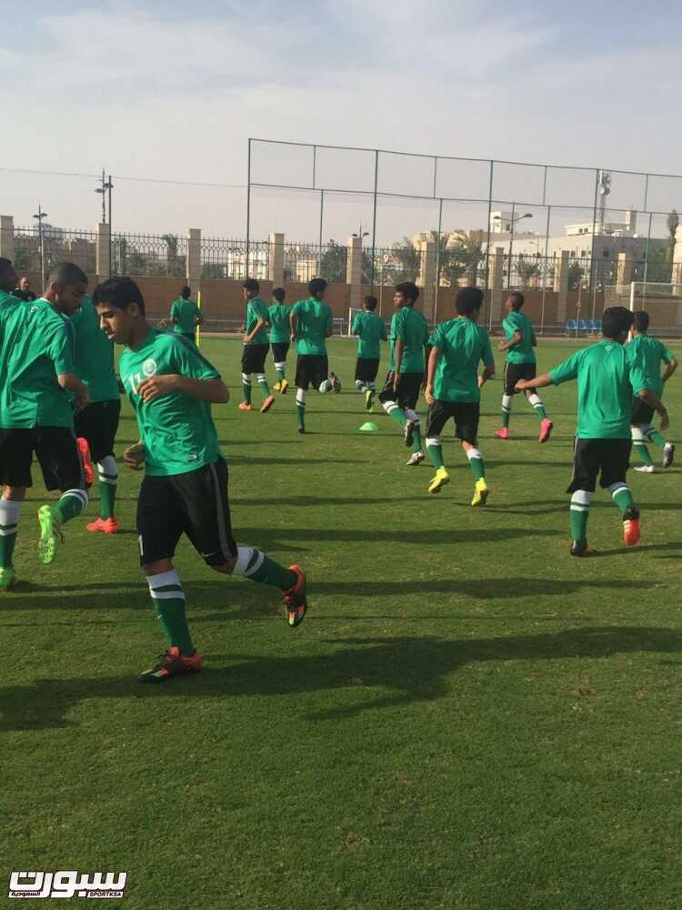 منتخب الناشئين ينهي إعداده لنهائيات