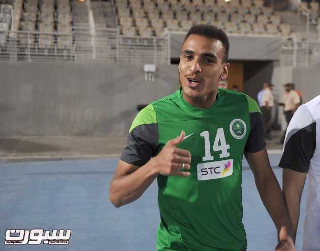 بالصور الاخضر يستعد لماليزيا بمناورة