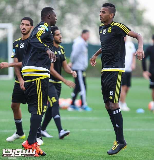 بالصور الاتحاد يتدرب على فترتين