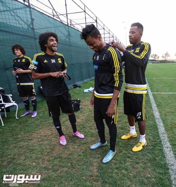 بالصور الاتحاد يتدرب على فترتين