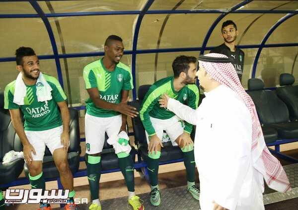 صور من ودية الاهلي والوحدة
