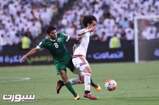 صور من لقاء المنتخبين السعودي
