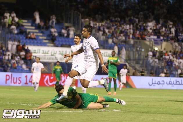 صور من لقاء الخليج الهلال