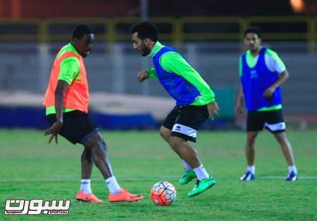 الخليج يستأنف تدريباته لمواجهة الفيصلي