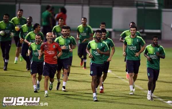 بالصور الأهلي يواصل تحضيراته للهلال