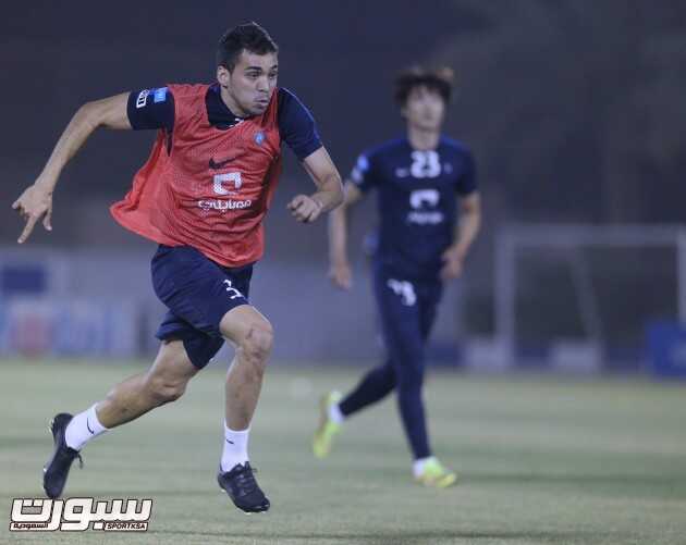 بالصور الثنيان يدعم تحضيرات الهلال