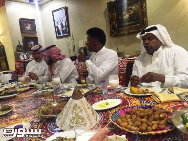مائدة سحور تجمع العويران والسهلاوي