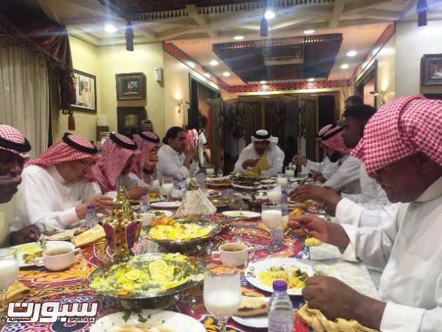 مائدة سحور تجمع العويران والسهلاوي
