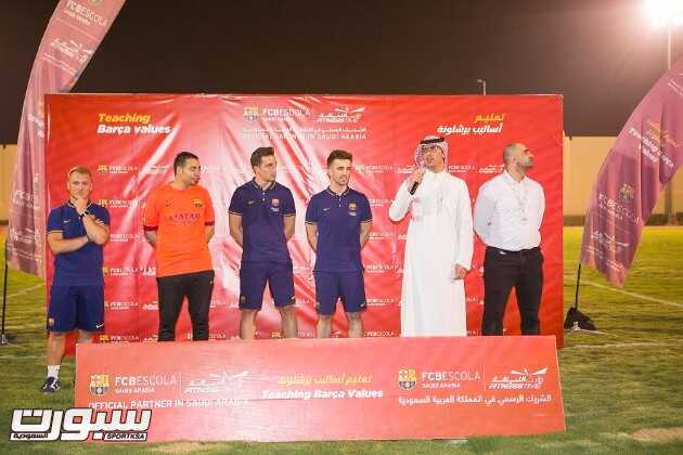 وقت اللياقة تحتفل بتخرج الدفعة