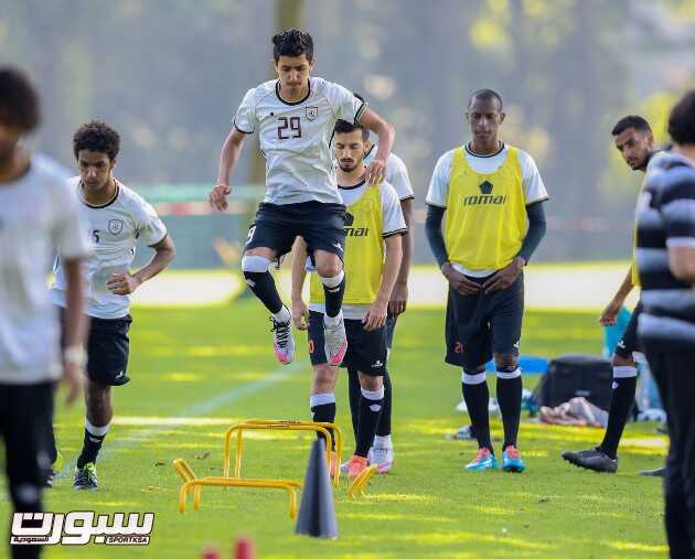 بالصور:الجابر يكتفي بحصة تدريبية واحدة