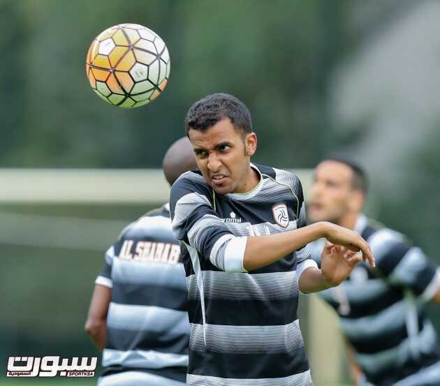 بالصور الشباب يكتفي بفترة واحدة