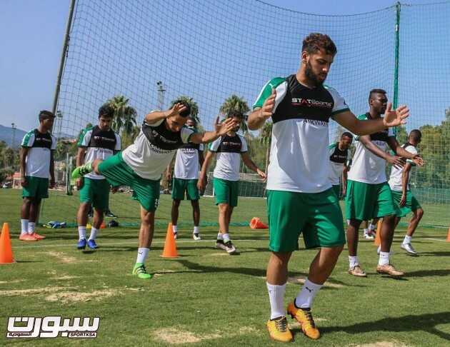 الأهلي ينهي تحضيراته لودية الكوركون