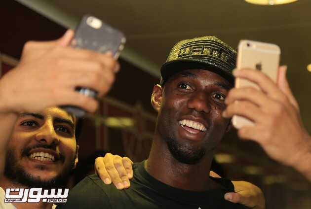 تغطية وصول فيكتور إيالا ومايقا-