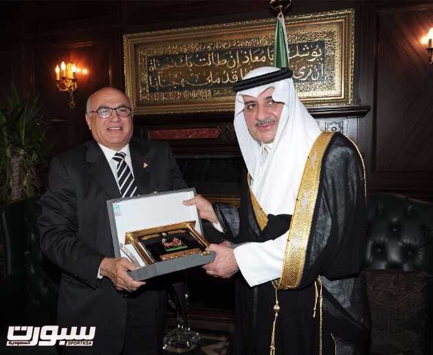صور من استقبال الامير فهد