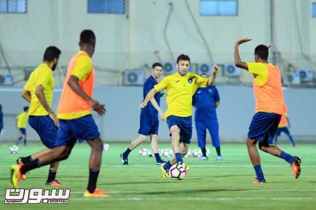 بالصور التعاون يواصل تدريباته ويلاقي