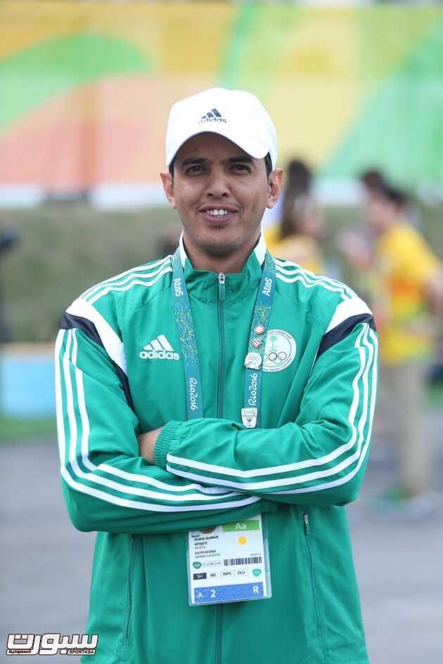 العنزي يدشن أولى المشاركات السعودية