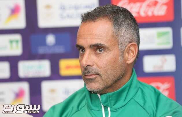 غوميز حققنا فوزاً صعباً والفتح