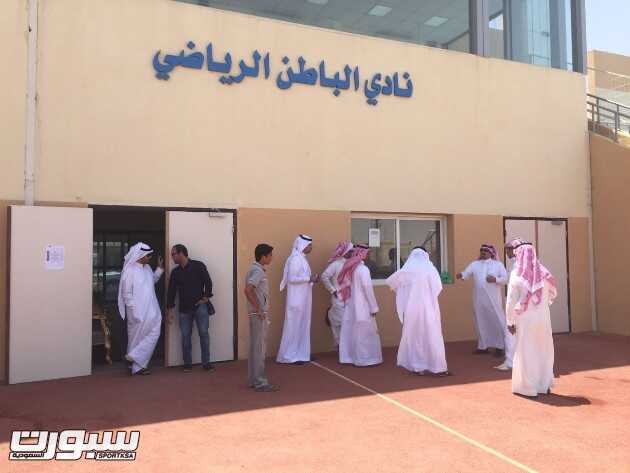 هيئة الرياضة ورابطة المحترفين يتفقدان