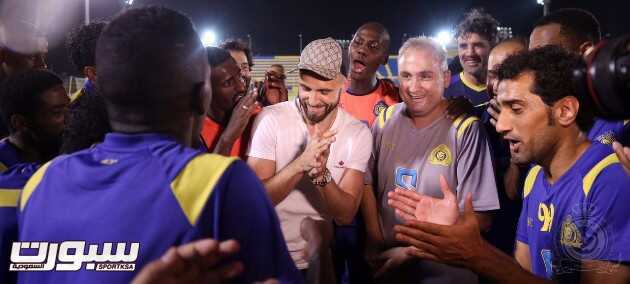 صور من وداعية النصر للبولندي