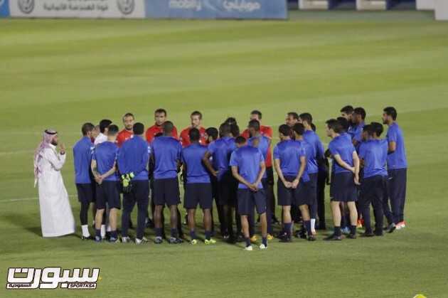 الهلال يعاود تدريباته بمران إستشفائي
