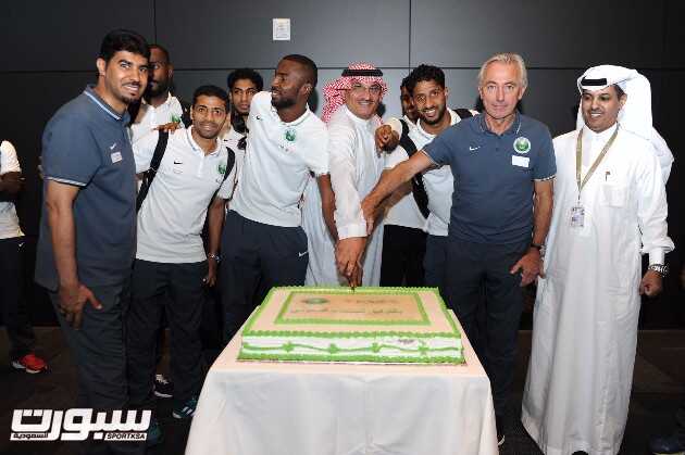 بالصور..الاخضر يصل الدوحة والشهري يواصل