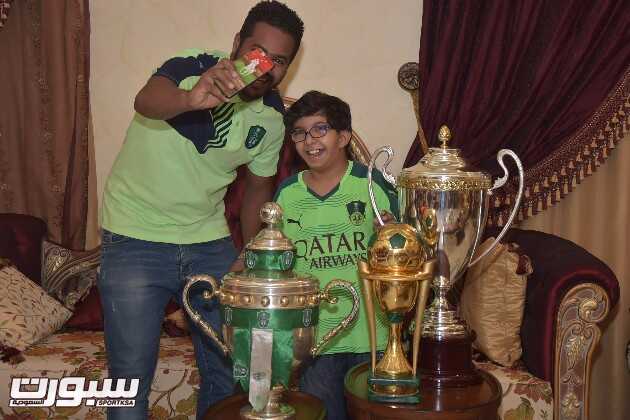 احتفال جماهير النادي الاهلي بمنزل