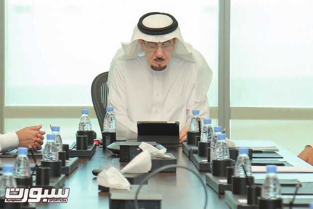 ?العمل والتنمية الاجتماعية? تبث رسائل