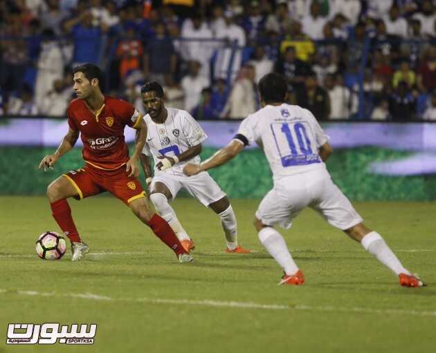 صور من لقاء القادسية الهلال