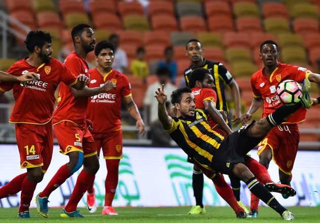 اخبار الاتحاد في الصحف والتويتر ليوم الخميس 1439/2/6هـ