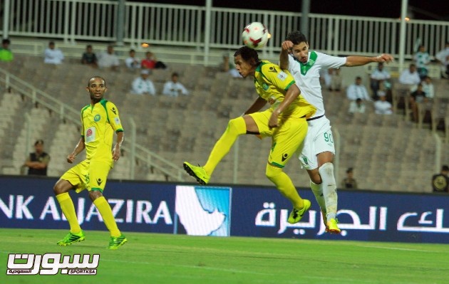 من لقاء الاهلي والعروبة