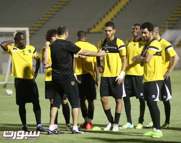 اخبار نادي الاتحاد في الصحف