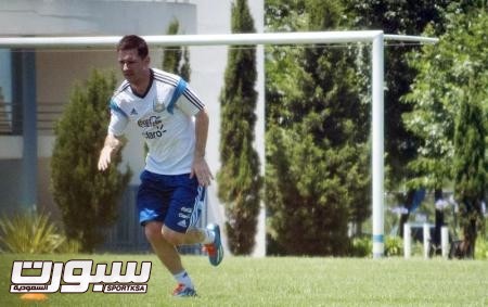 سابيا: معنويات ميسي مرتفعة ويتعافى بشكل جيد