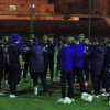 بالصور | الفتح يواصل تدريباته على فترتين والأمطار تنقل التدريبات إلى الملعب السداسي
