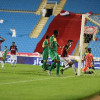بالفيديو : الخليج يكسب الرائد في عقر داره بثنائية نظيفة