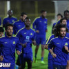 بالصور : ويب يحاضر للاعبي النصر عن التحكيم وأدريان يبدأ بالجري