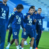 بالصور : الهلال يؤدي مرانه الرئيسي للنهضة بغياب الثلاثي