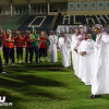 بالصور : رئيس الأهلي السابق يدعم تحضيراته قبل مواجهة الخليج