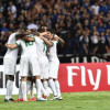 عادل عزت يسعد نجوم الأخضر