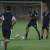الصليهم يشارك في تدريبات الشباب وبلعمري يتواجد في العيادة