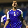 محترف الهلال يطلب الرحيل