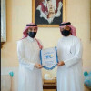 سمو وزير الرياضة يلتقي برئيس الاتحاد الآسيوي لكرة القدم في البحرين