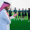 وزير الرياضة يطمئن على تحضيرات الاخضر للقاء اندنوسيا