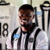 توماس ليتش يحسم موقف توماس بارتي من المشاركة مع الشباب أمام الهلال